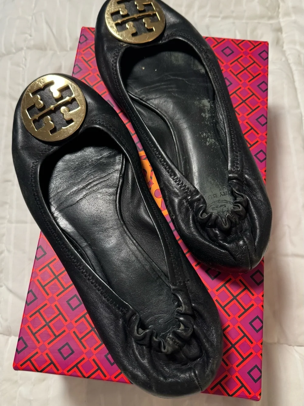 Tory Burch Black Leather Ballet Flats with Gold Logo Medallion